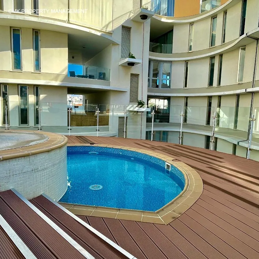 City Flats Apt.C307 Ларнака